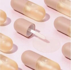 Natuurlijke Lip Plumper| Gember Extract & Vitamine E - Vollere Lippen - Lip Care - Lip Filler - Full Lips - Volume Van Je Lippen- Herstellende Lippen- Lipgloss Intense- Lip Maximizer - Mint Extract & Vitamine E- Selfcare - Extreme Lipgloss -Mode Cosmetica Lipmake-Upwinkel 1200x1183 6