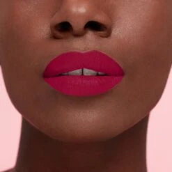 L’Oréal Paris Make-Up Designer Les Macarons Lippenstift - 828 Framboise Frenzy - Rood - Langhoudend - 6,7 Ml -Mode Cosmetica Lipmake-Upwinkel 1200x1200 285