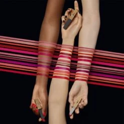 Yves Saint Laurent - Thin Frosting Lipstick With Leather Effect Rouge Pur Couture The Slim 2.2g 16 Rosewood Oddity -Mode Cosmetica Lipmake-Upwinkel 1200x1200 341