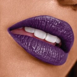 Maybelline Superstay 24h Lippenstift - 800 Purple -Mode Cosmetica Lipmake-Upwinkel 1200x1200 399