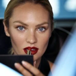 Max Factor Lipfinity Long Lasting Lipstick - 65 So Luxuriant -Mode Cosmetica Lipmake-Upwinkel 1200x1200 409