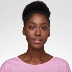 Essence Extreme Shine Volume Lipgloss 5 Ml 06 Candy Shop -Mode Cosmetica Lipmake-Upwinkel 1200x1200 76