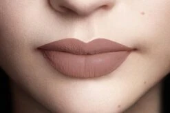 L'Oréal Paris Les Chocolates Ultra Matte Liquid Lippenstift - 852 Box Of Chocolates -Mode Cosmetica Lipmake-Upwinkel 1200x799