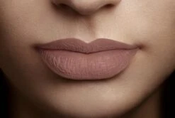 L'Oréal Paris Les Chocolates Ultra Matte Liquid Lippenstift - 852 Box Of Chocolates -Mode Cosmetica Lipmake-Upwinkel 1200x806