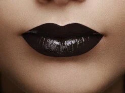 L'Oréal Infallible Lip Paint Lipstick - 113 Black Widow -Mode Cosmetica Lipmake-Upwinkel 1200x897 1