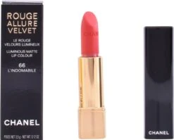 Lippenstift Rouge Allure Velvet Chanel -Mode Cosmetica Lipmake-Upwinkel 1200x968 1