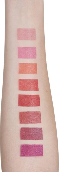 L'Oréal Paris Color Riche Matte Lippenstift - 101 Candy Silhouette -Mode Cosmetica Lipmake-Upwinkel 413x1200 6