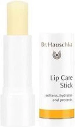 Dr. Hauschka Lip Care Stick 4.9g -Mode Cosmetica Lipmake-Upwinkel 715x1200 1